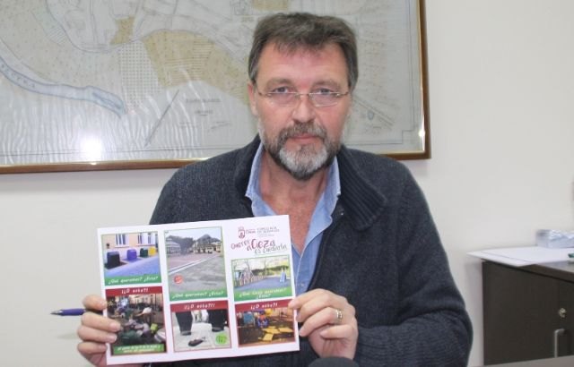 Francisco Saorín presenta una campaña para sensibilizar a la ciudadana sobre la limpieza viaria