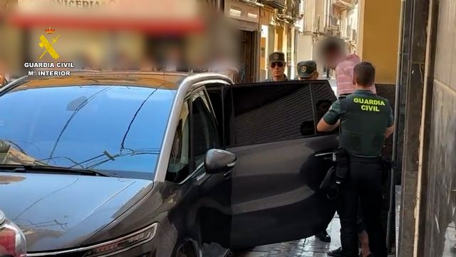 La Guardia Civil desmantela en Cieza un activo punto de venta de droga